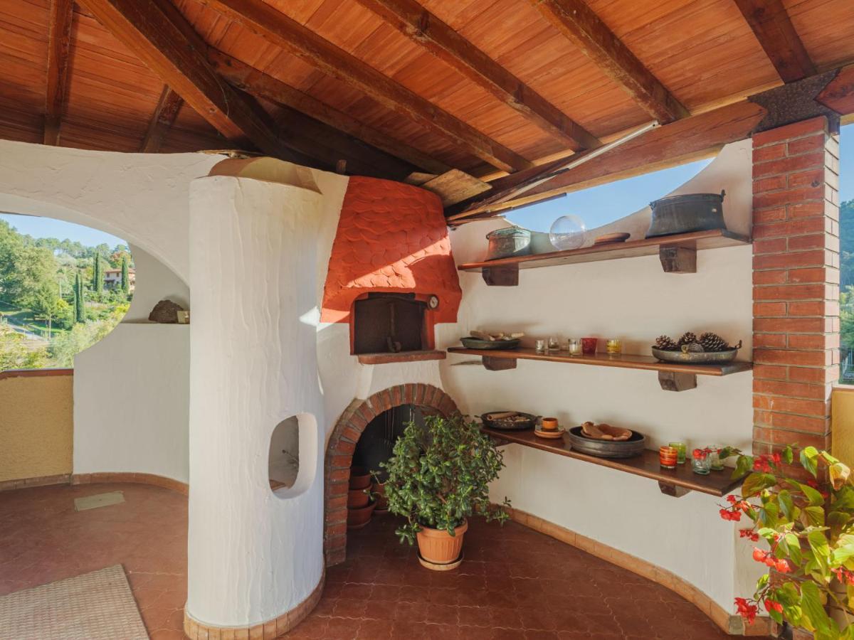 Apartment Barbara By Interhome Corsanico-Bargecchia Exterior foto