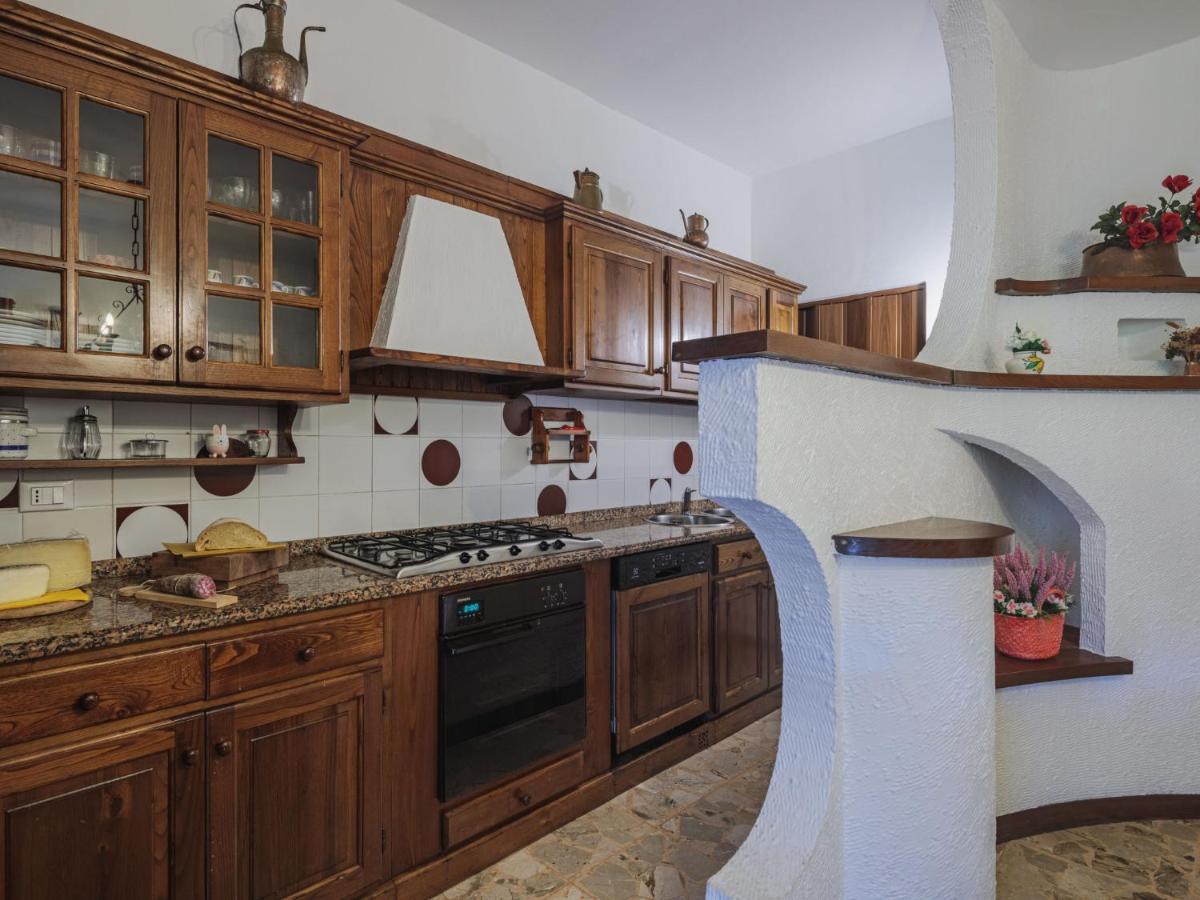 Apartment Barbara By Interhome Corsanico-Bargecchia Exterior foto